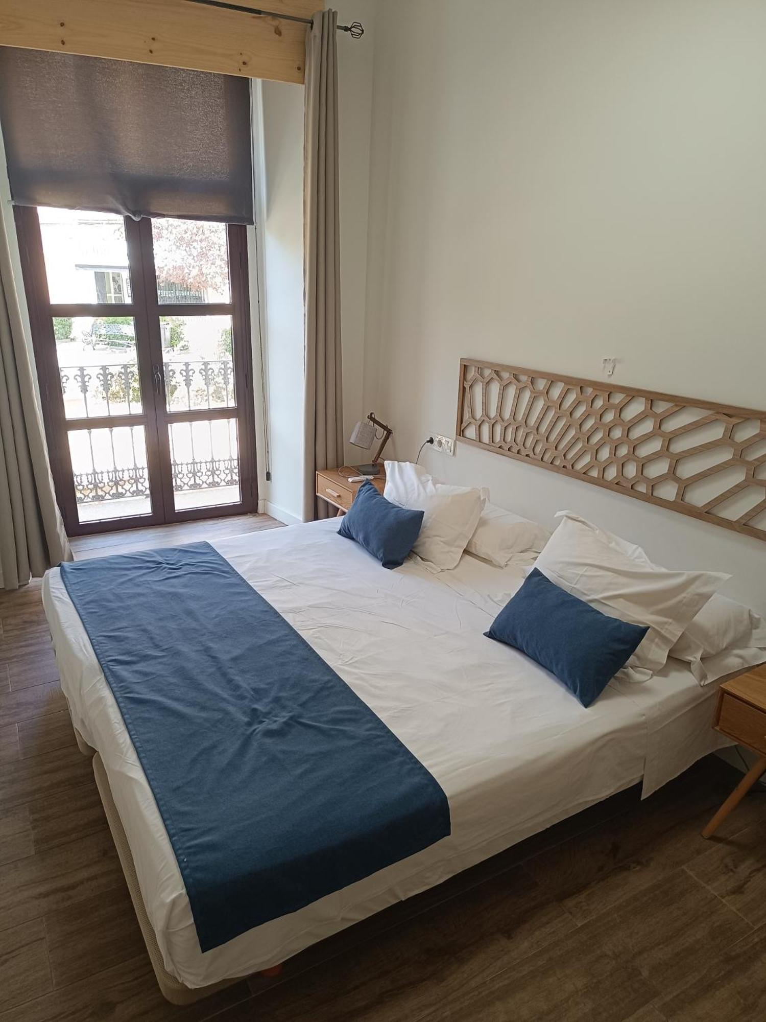 Apartamentos Al-Qazeres Luxury La Concepcion Caces Zewnętrze zdjęcie