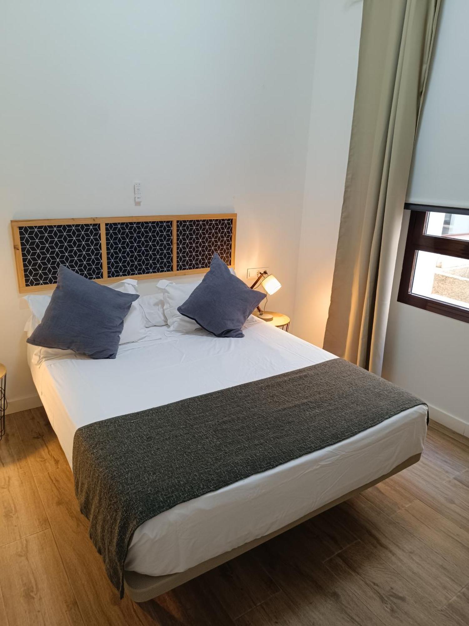 Apartamentos Al-Qazeres Luxury La Concepcion Caces Zewnętrze zdjęcie